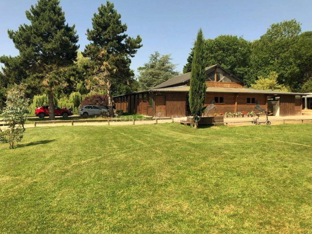 Equestrian property  Eure