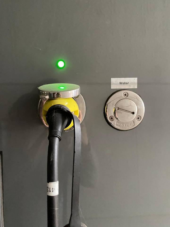 Horsebox NON-HGV Volvo fm 2012 Used