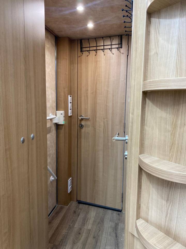 Horsebox NON-HGV Volvo fm 2012 Used