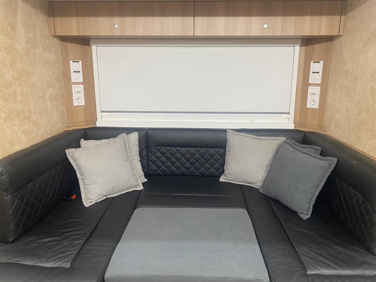 Horsebox NON-HGV Volvo fm 2012 Used