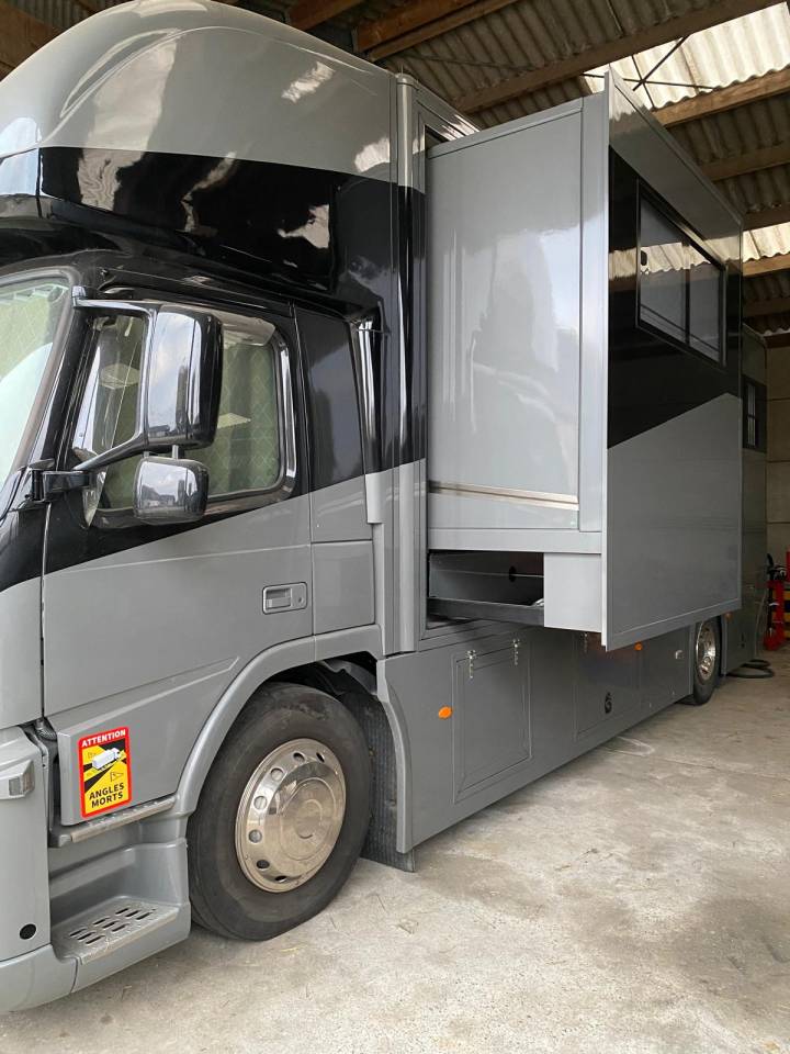 Horsebox NON-HGV Volvo fm 2012 Used