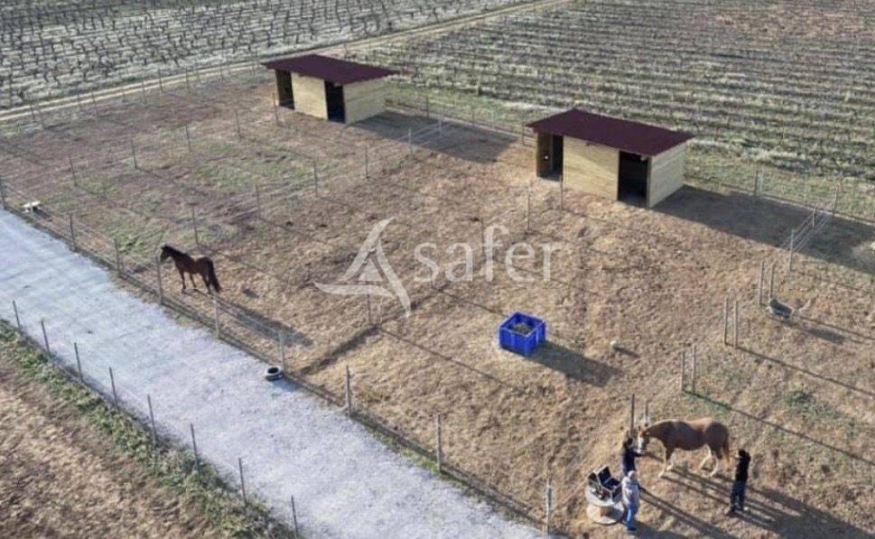 Other country property  H&eacute;rault