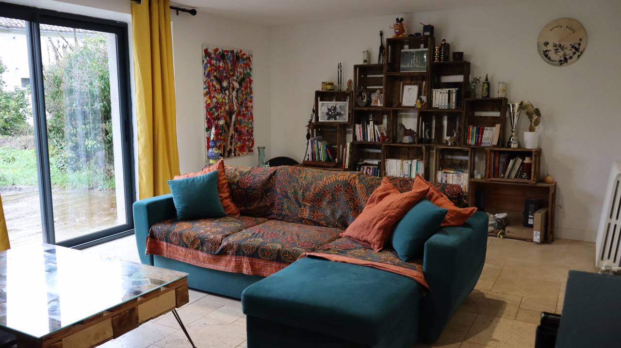 Equestrian property  Charente