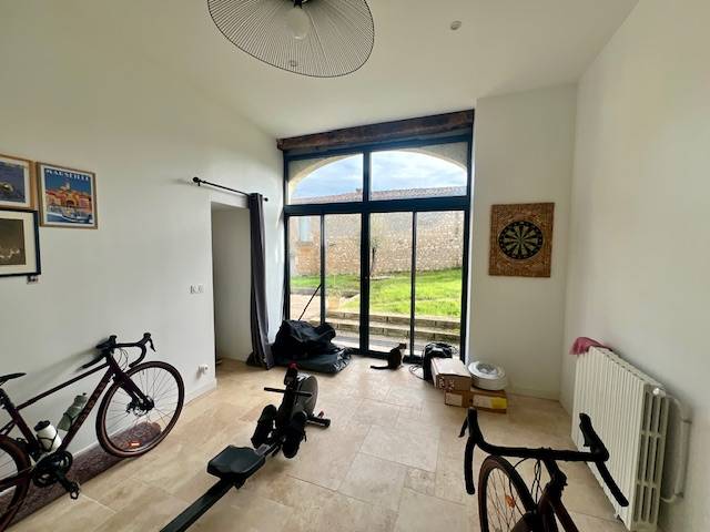 Luxurious equestrian property  Charente