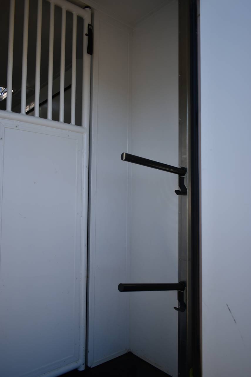 Horsebox HGV Laissac Utilitaires Master 2021 Used