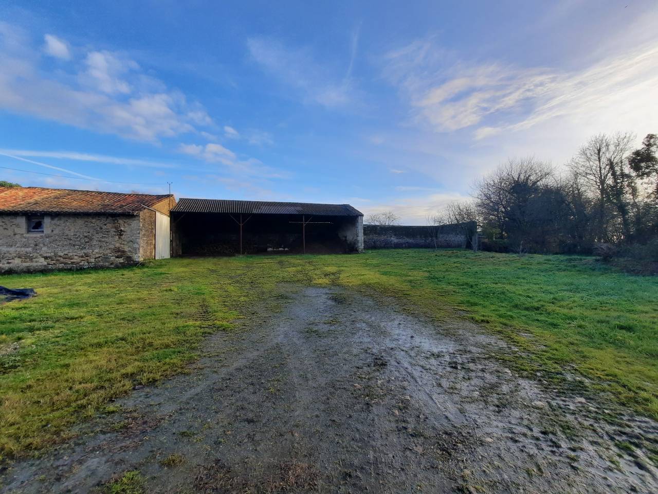 Equestrian property  Deux-S&egrave;vres