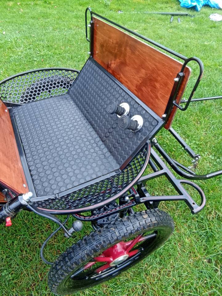 Carriage - Cal&egrave;che - Other brand - 4 roues 