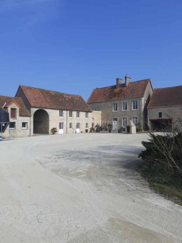 Luxurious equestrian property  Manche