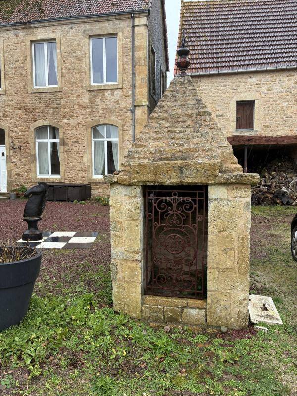 Luxurious equestrian property  Manche