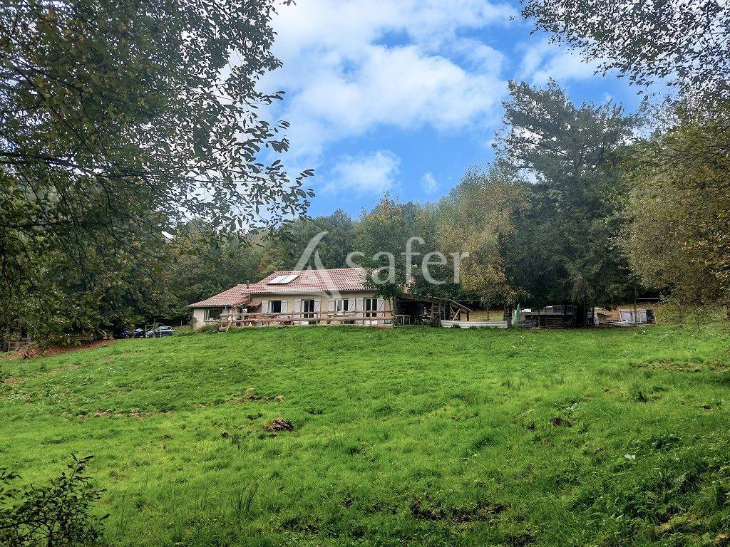 Other country property  Haute-Vienne