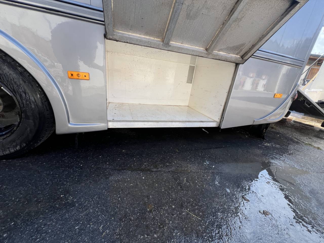 Horsebox NON-HGV Mercedes Atego 2004 Used