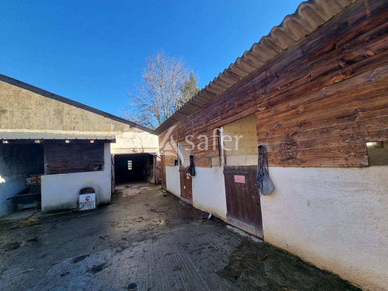 Equestrian property  Ari&egrave;ge
