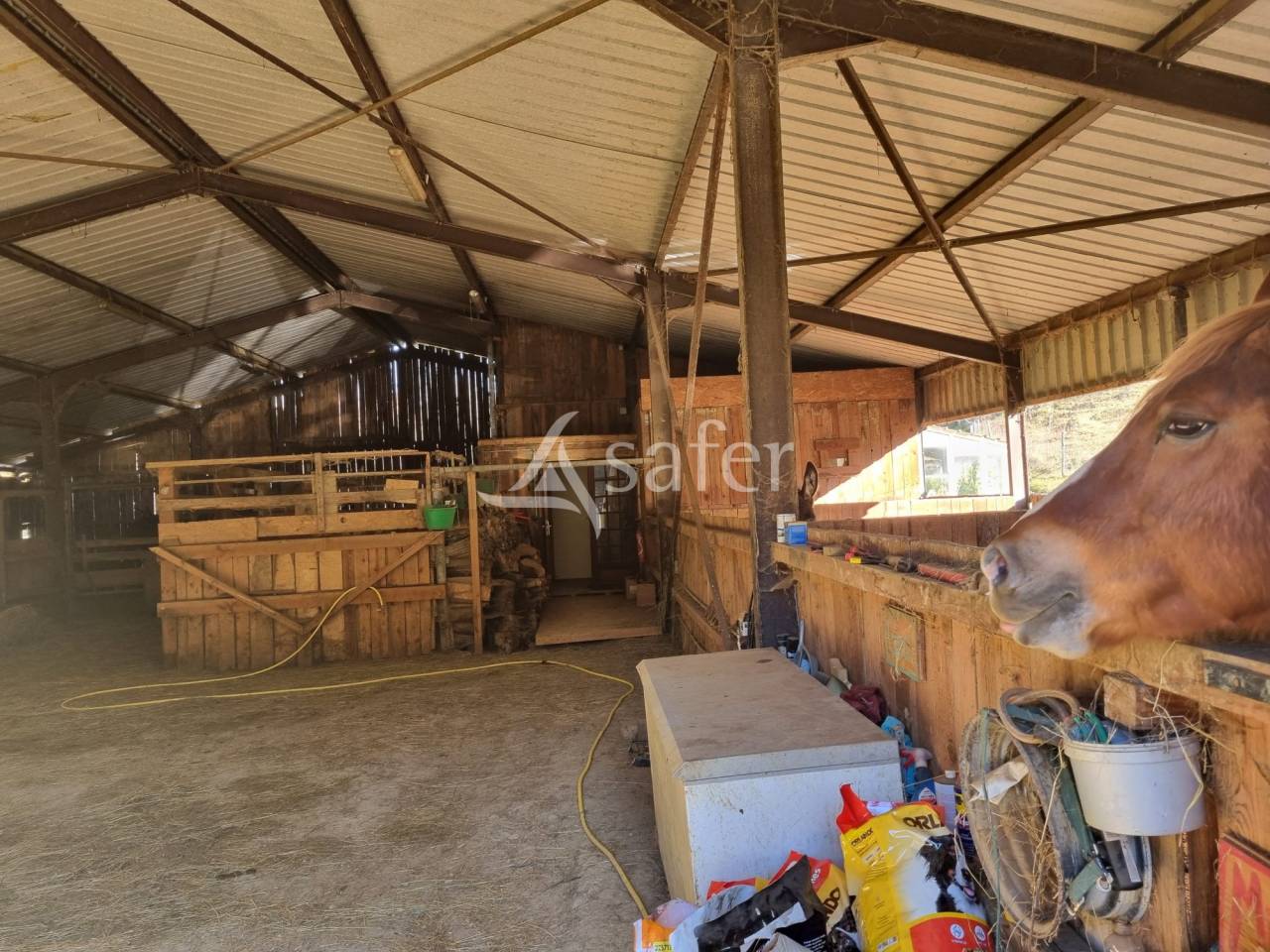 Other country property  Aude