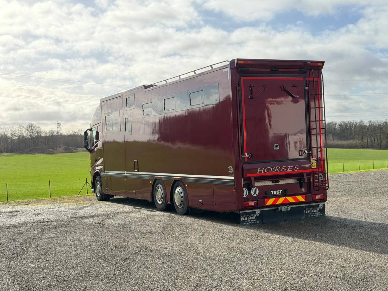 Horsebox NON-HGV Volvo Paillard 2017 Used
