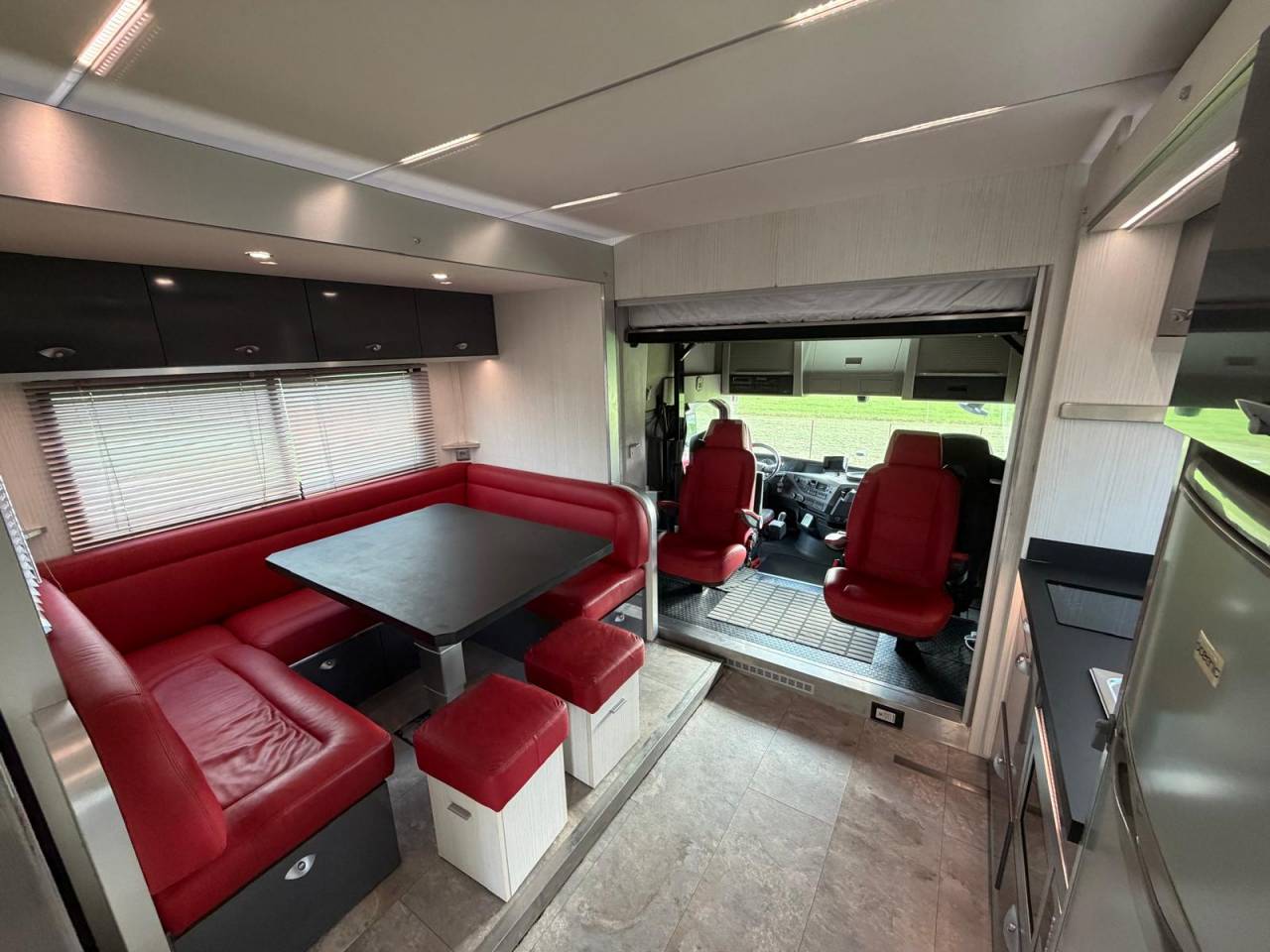 Horsebox NON-HGV Volvo Paillard 2017 Used