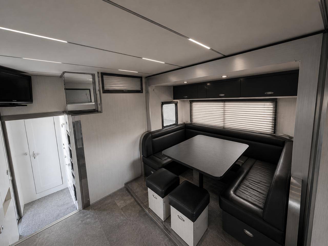 Horsebox NON-HGV Volvo Paillard 2017 Used