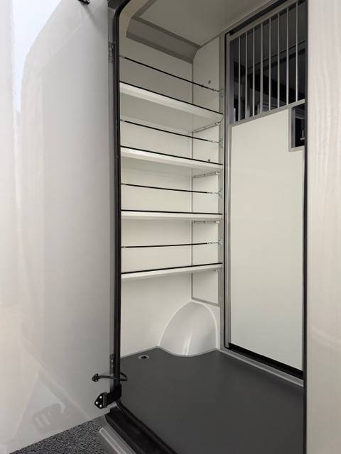 Horsebox HGV AKX Opel Movano 2026 New