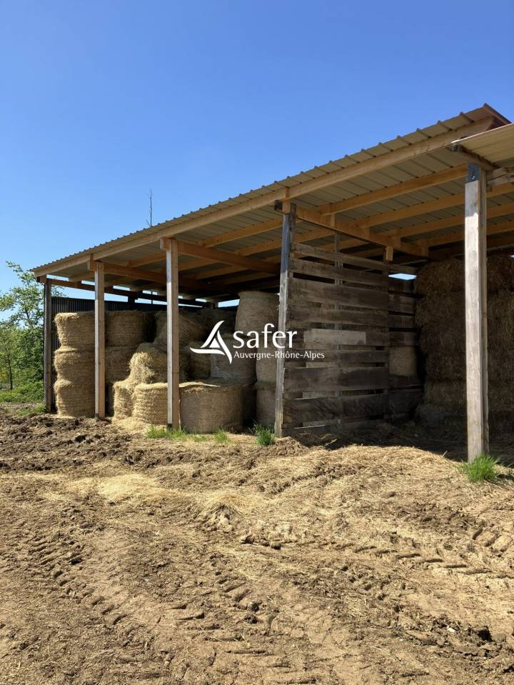 Equestrian property  Dr&ocirc;me