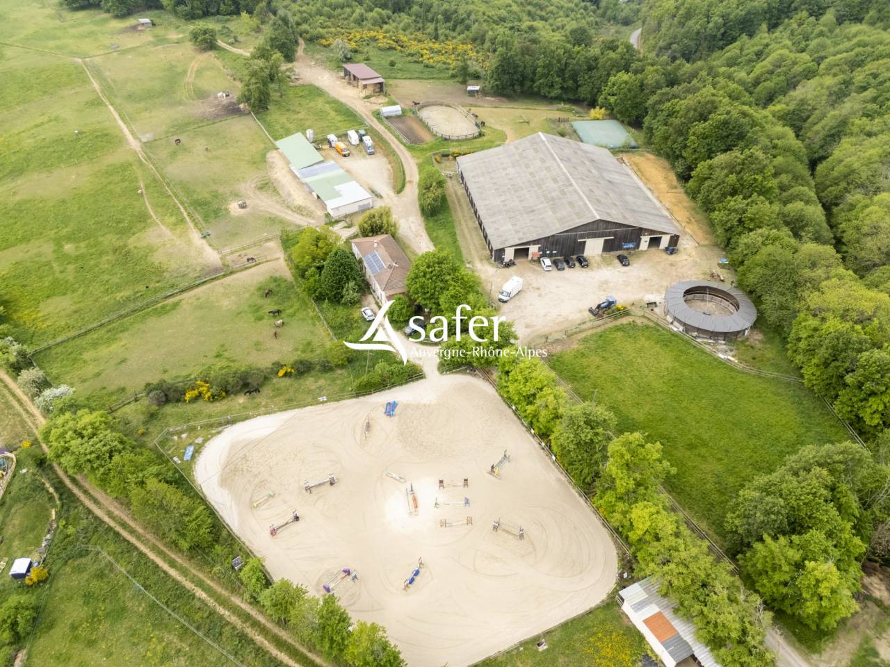 Equestrian property  Dr&ocirc;me