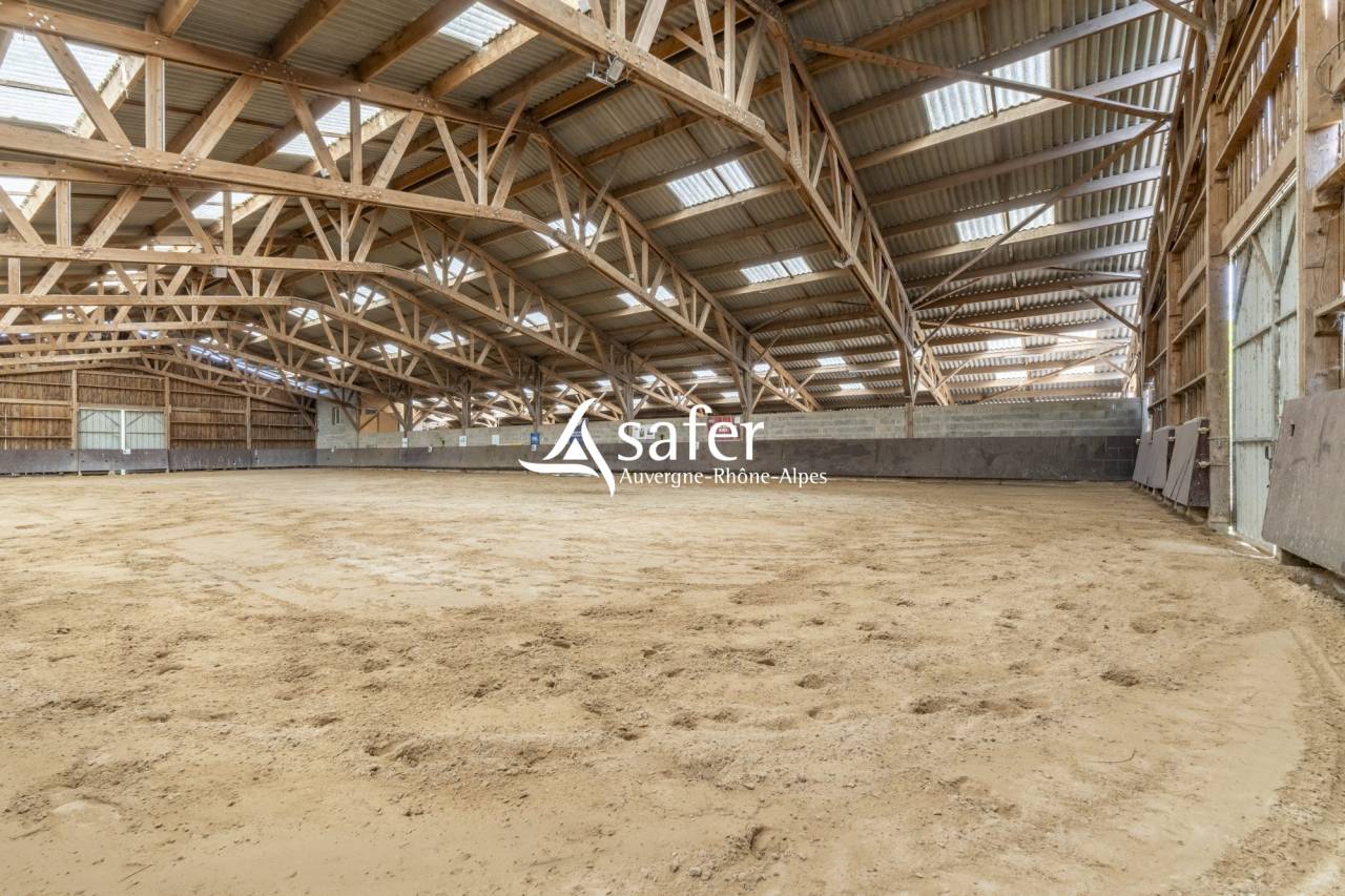 Equestrian property  Dr&ocirc;me