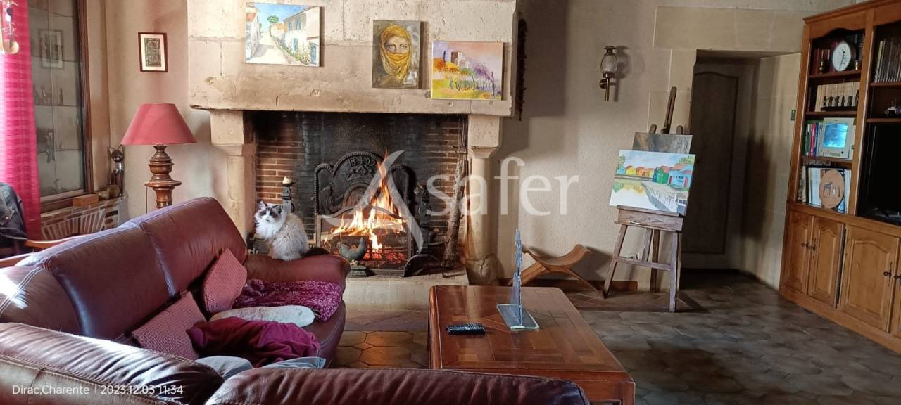 Equestrian property  Charente