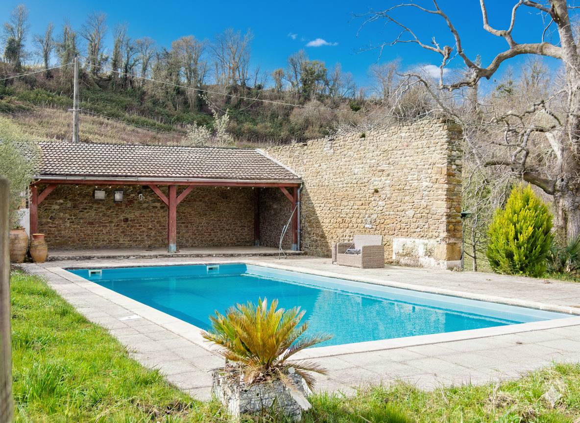 Stud farm  Pyr&eacute;n&eacute;es-Atlantiques