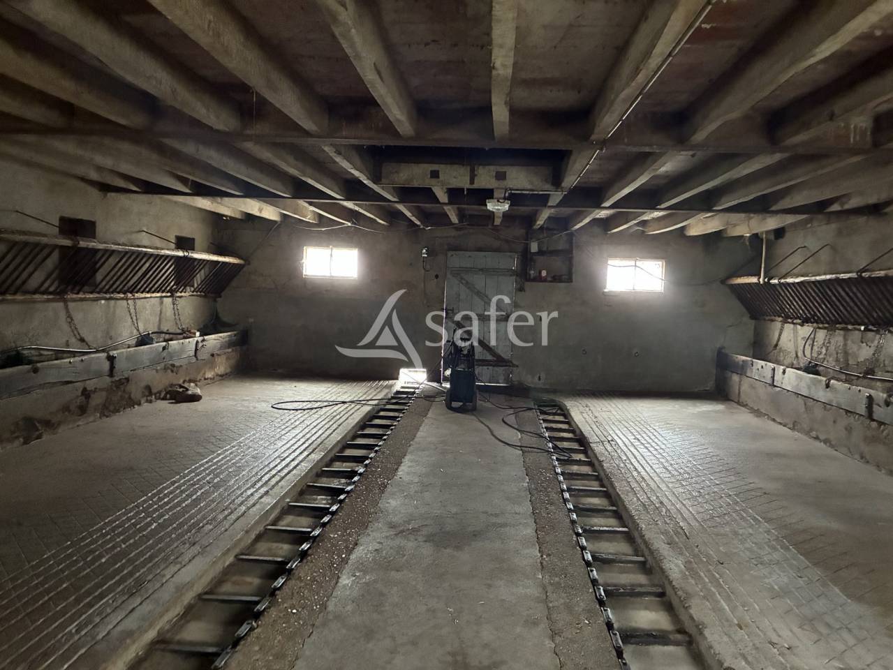 Grain farm  Sa&ocirc;ne-et-Loire