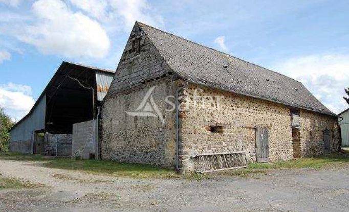 Equestrian property  Mayenne