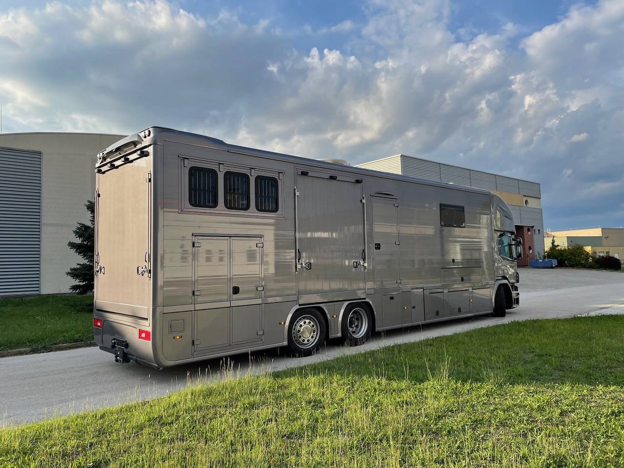 Horsebox NON-HGV Scania SCANIA 0 Used