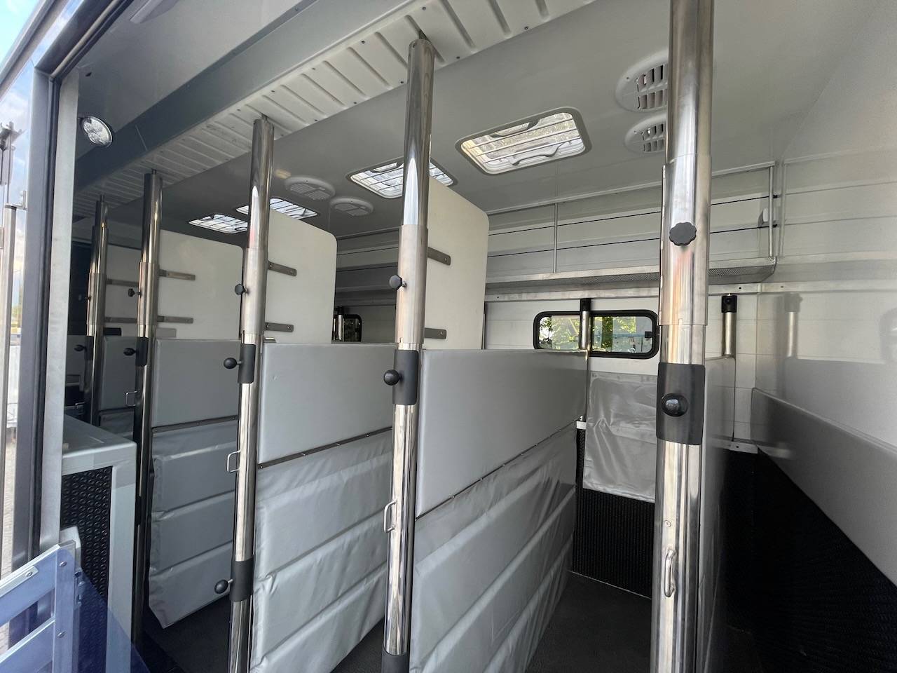 Horsebox NON-HGV Scania SCANIA 0 Used