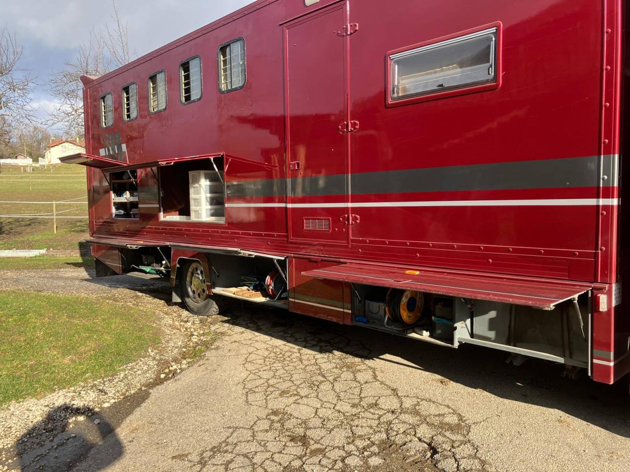 Horsebox NON-HGV Renault M200 1992 Used