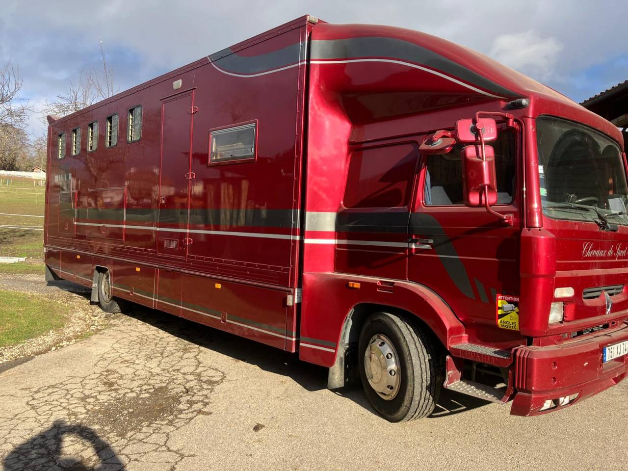 Horsebox NON-HGV Renault M200 1992 Used
