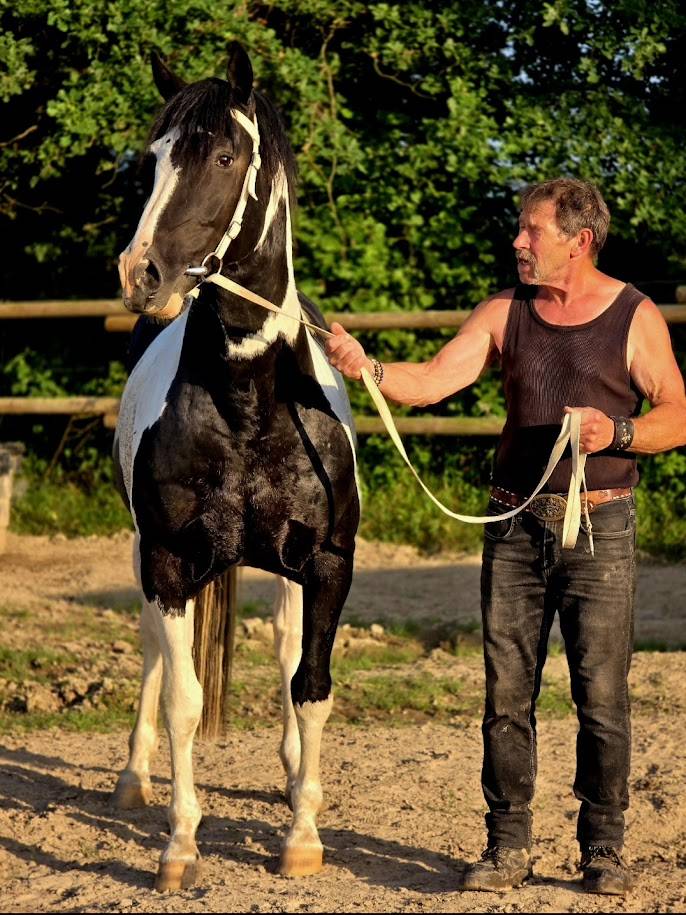 BLACK AND VHITEDEVAL - Origin Recorded 2011