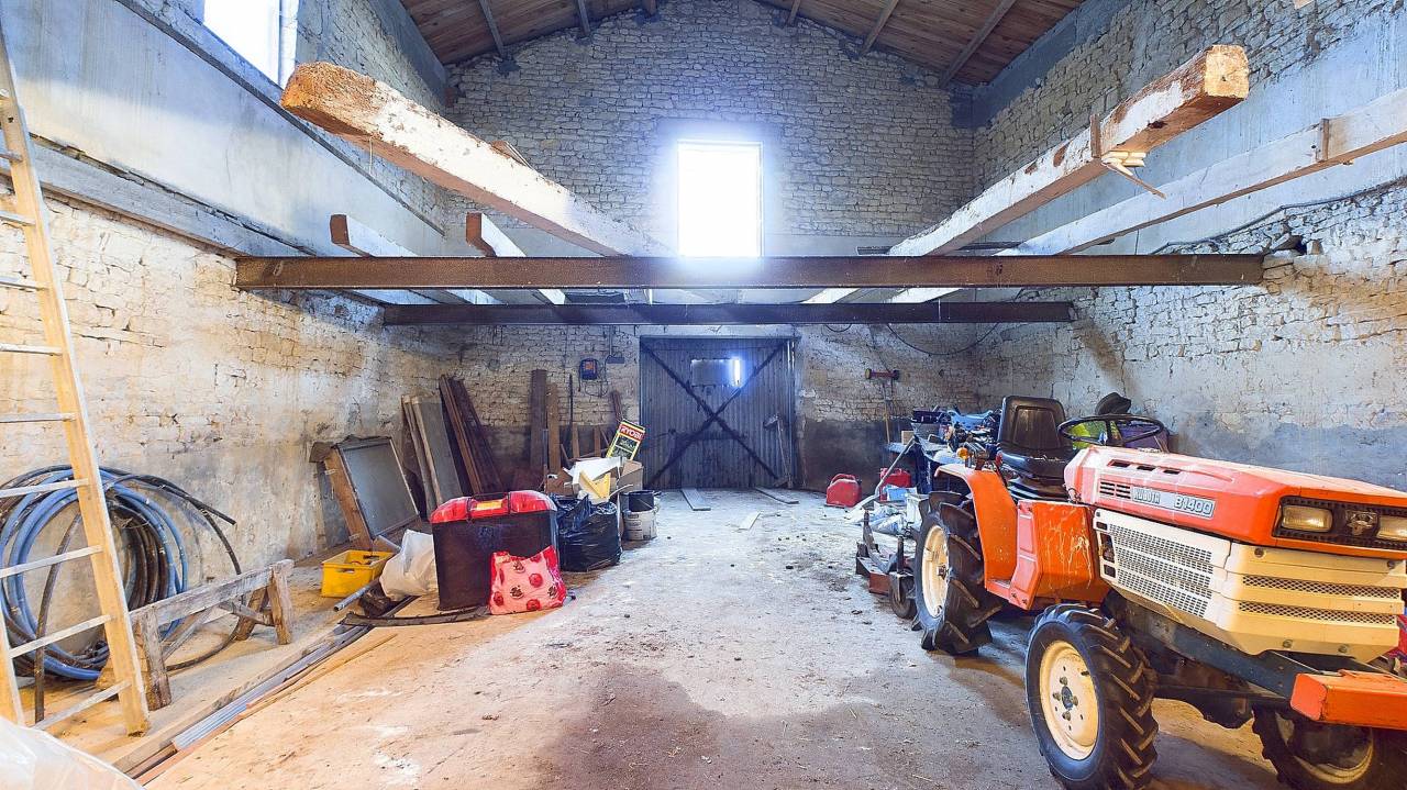 Equestrian property  Charente-Maritime