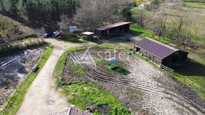 Other country property  Gironde