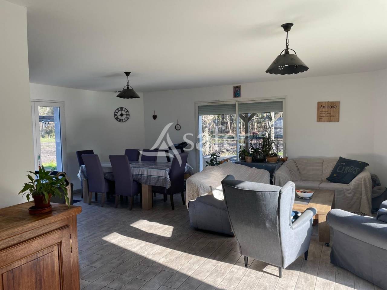 Other country property  Gironde