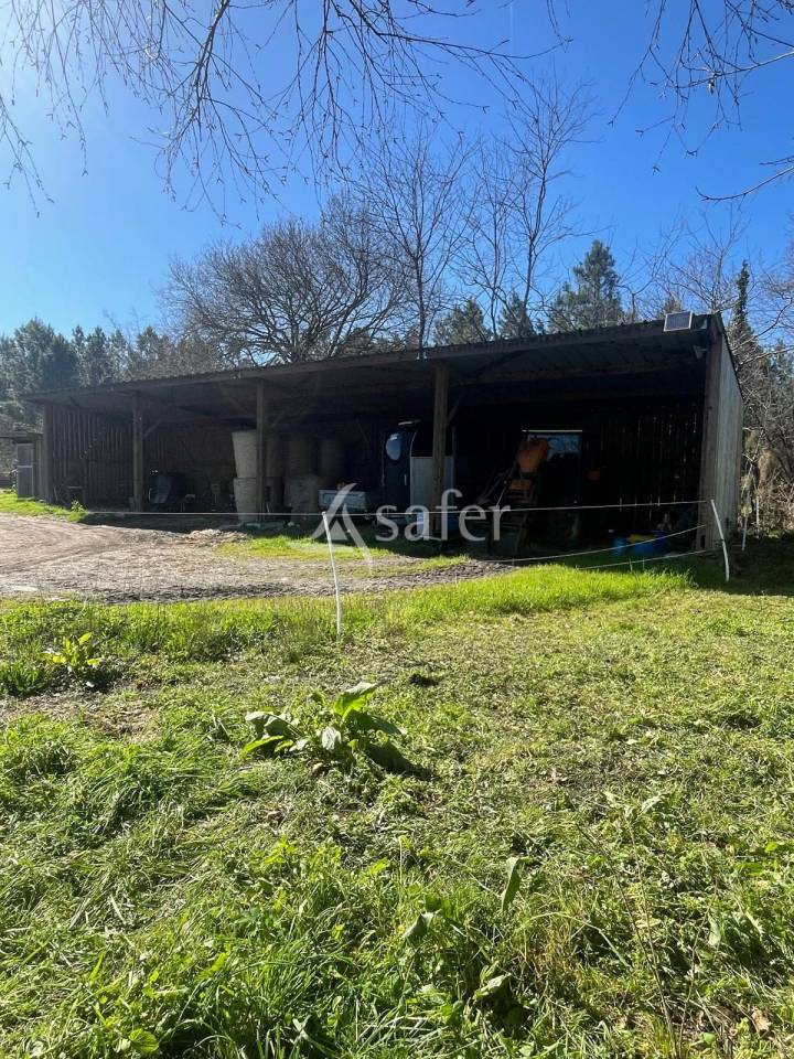 Other country property  Gironde