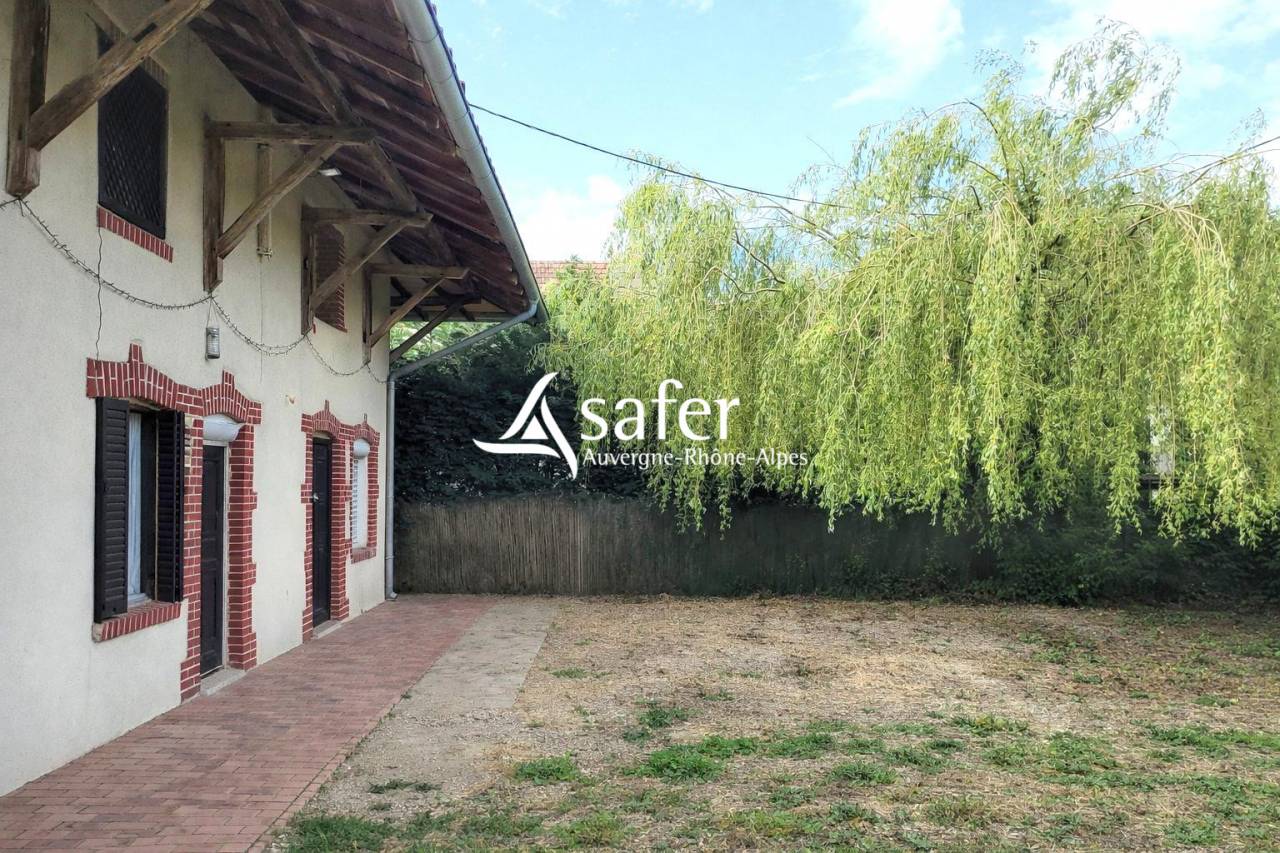 Other country property  Ain