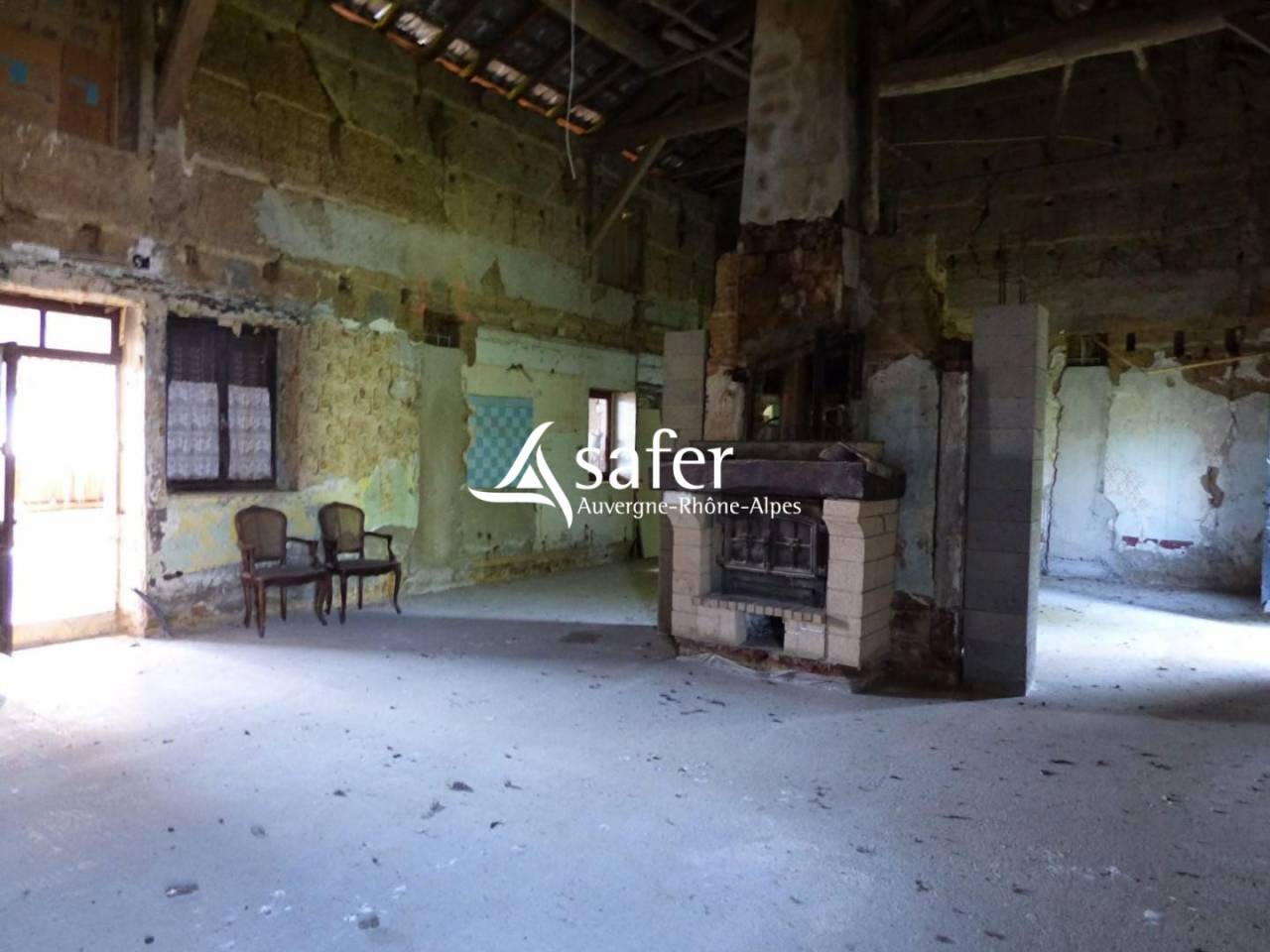 Other country property  Ain