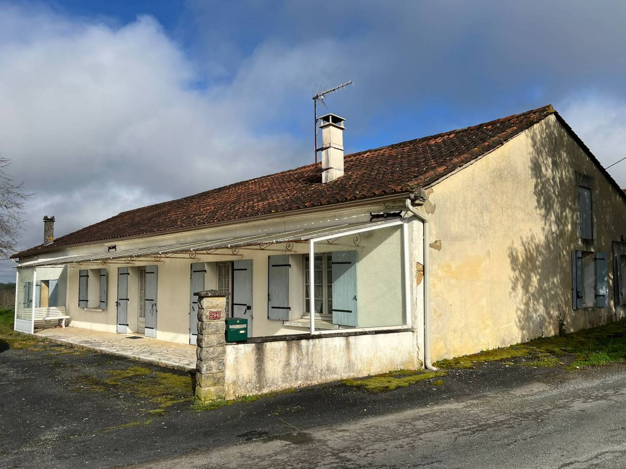 Equestrian property  Dordogne