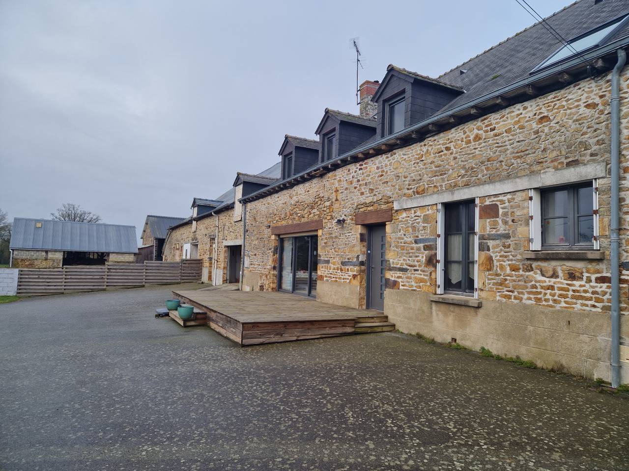 Livery yard  Ile-et-Vilaine