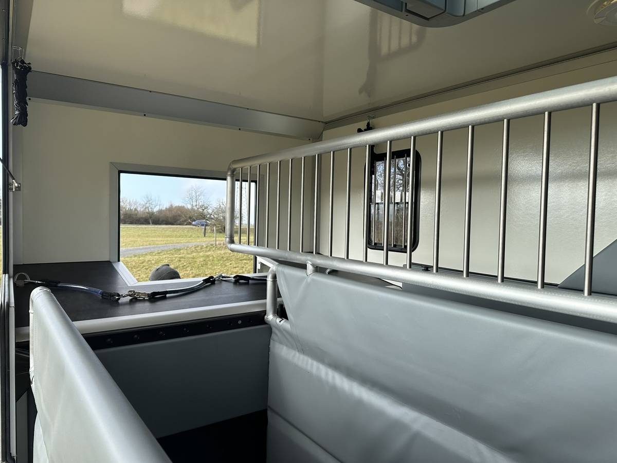 Horsebox HGV Autre marque NISSAN 0 New