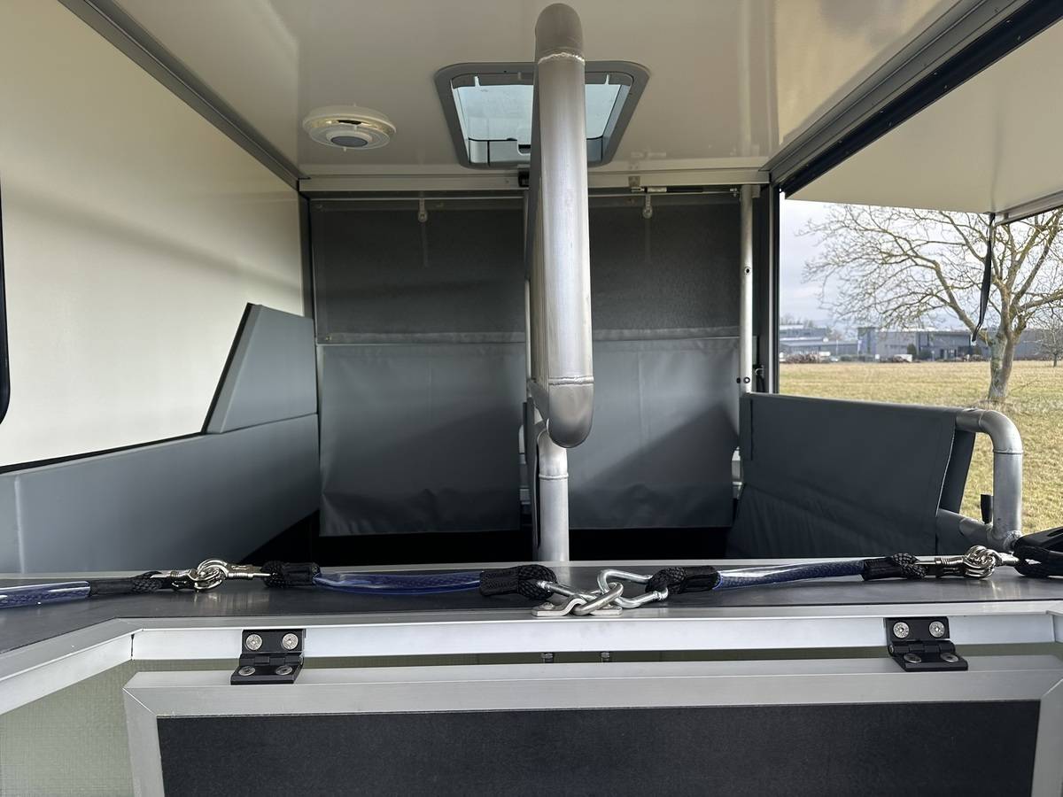 Horsebox HGV Autre marque NISSAN 0 New