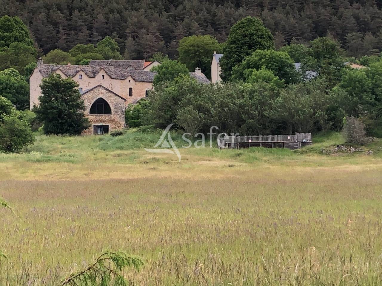 Other country property  Loz&egrave;re