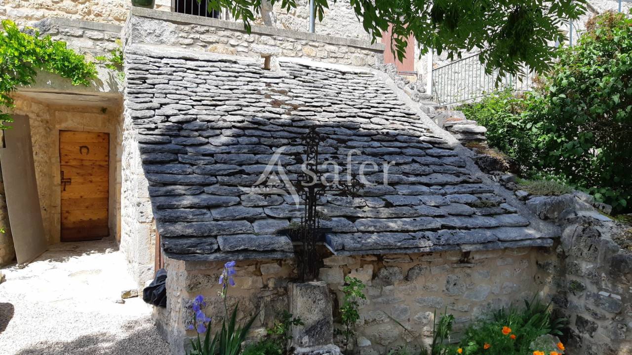 Other country property  Loz&egrave;re
