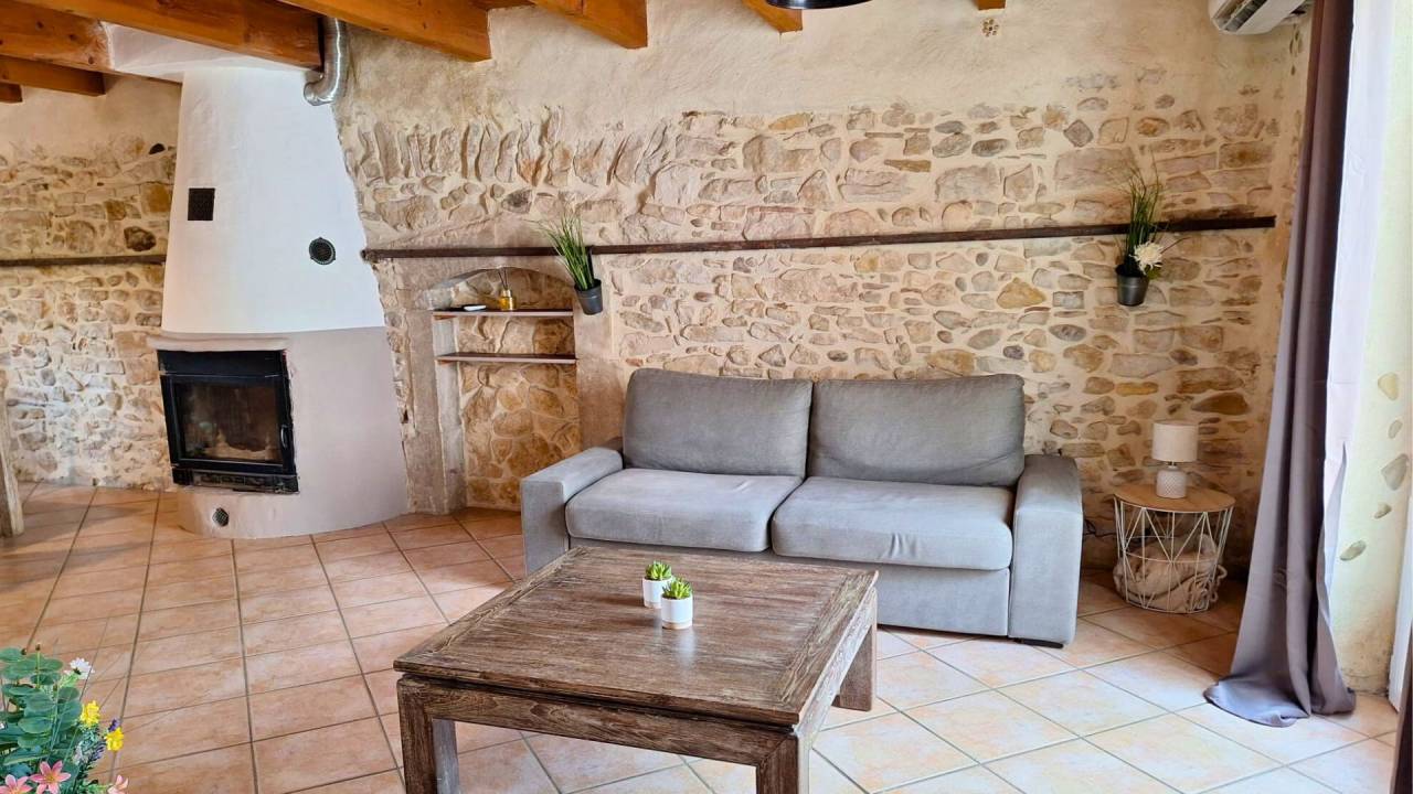 Equestrian property  Gard