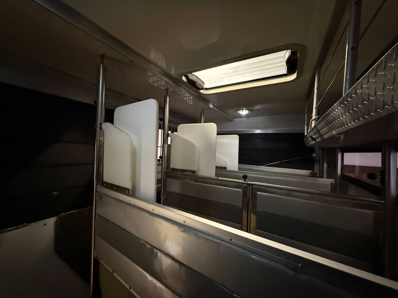 Horsebox NON-HGV Man 12.240 2008 Used