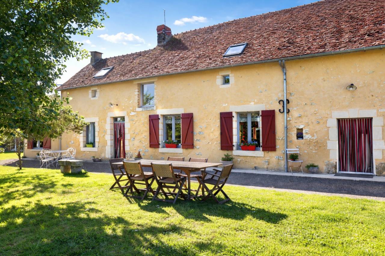 Equestrian property  Orne