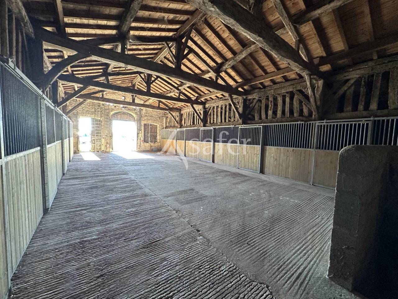 Equestrian property  Dordogne