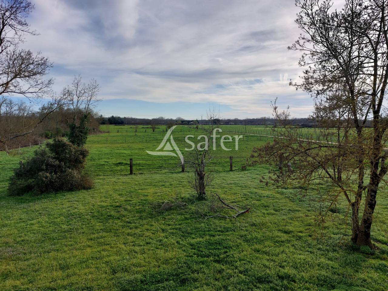 Equestrian property  Dordogne